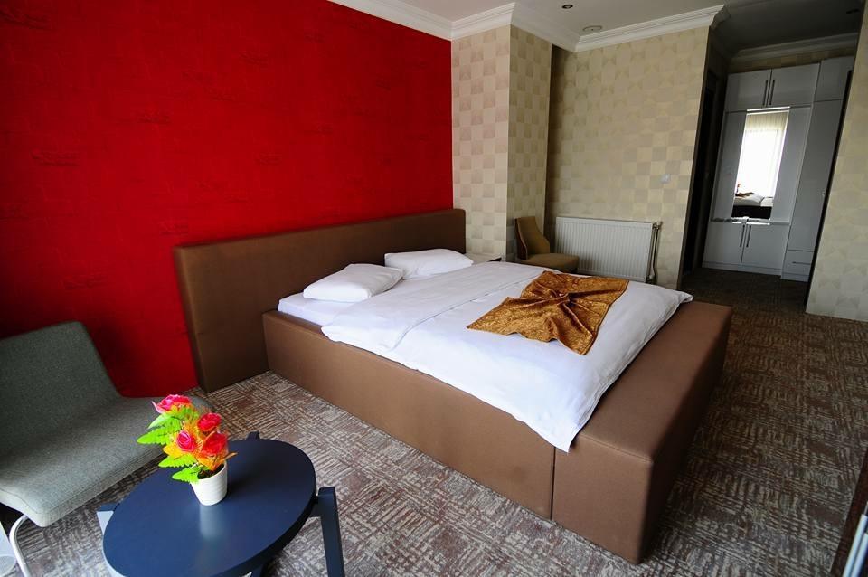 Hotel Dosco Van Εξωτερικό φωτογραφία