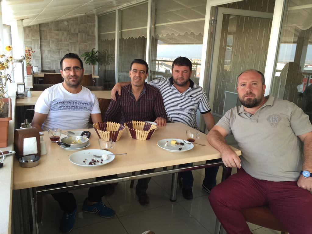 Hotel Dosco Van Εξωτερικό φωτογραφία