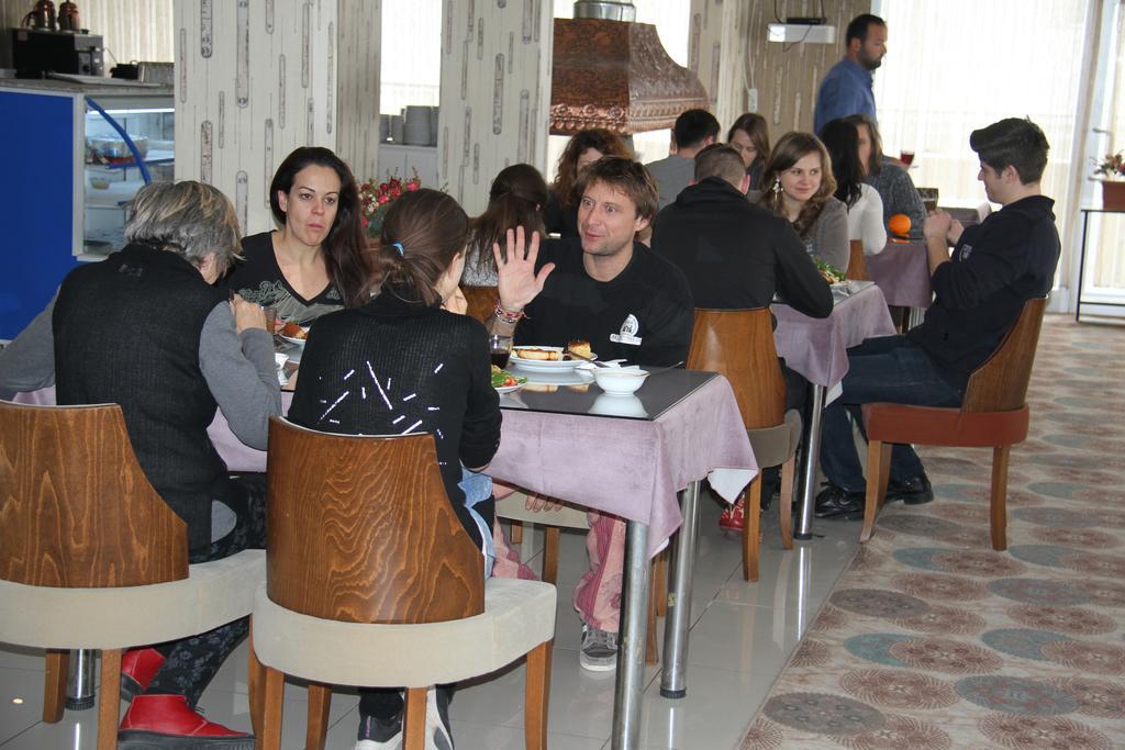 Hotel Dosco Van Εξωτερικό φωτογραφία